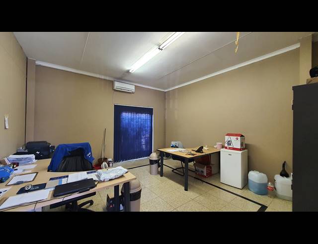 546M² WAREHOUSE TO LET IN EASTLEIGH